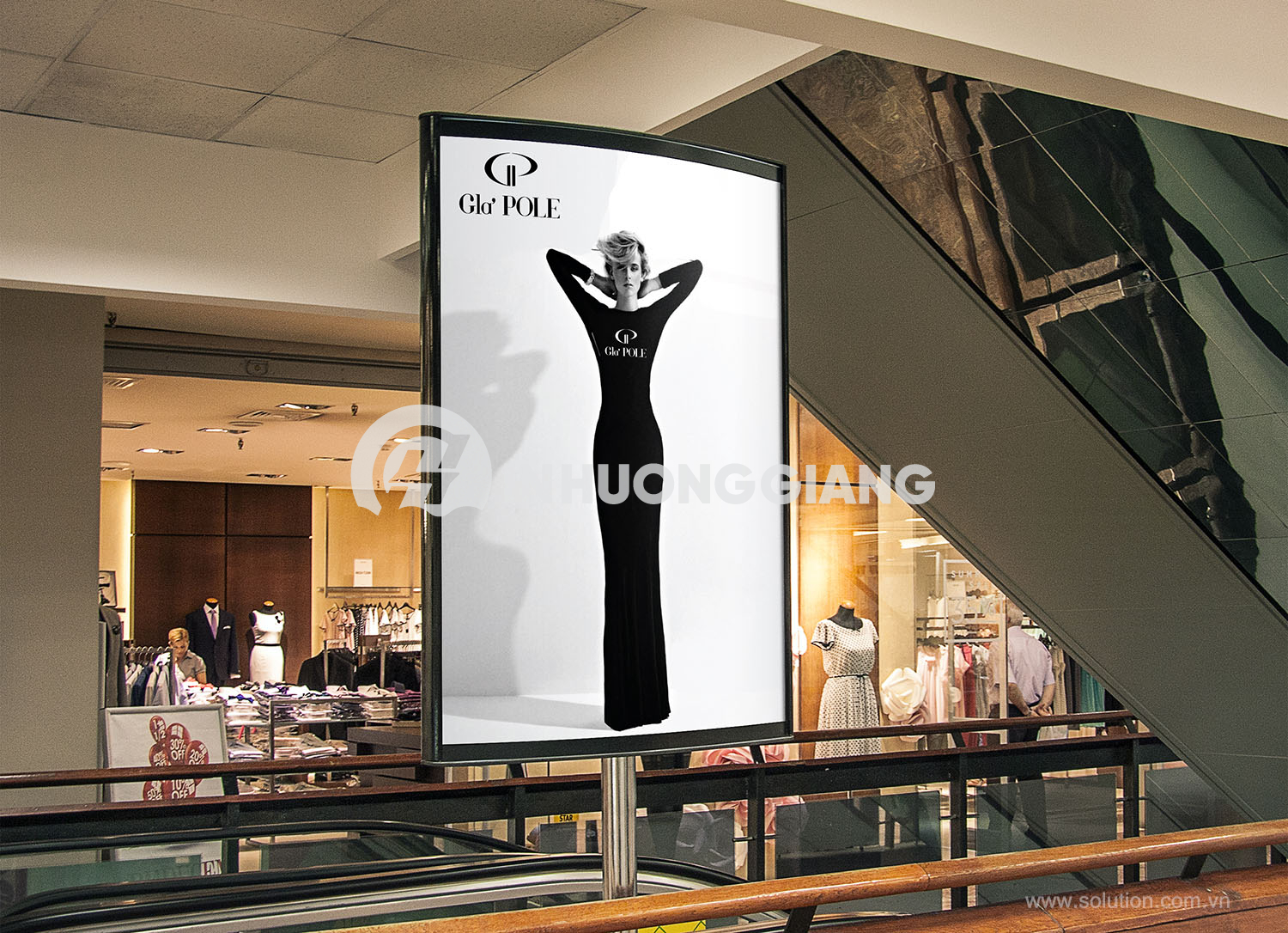 Poster quảng cáo thương hiệu thời trang