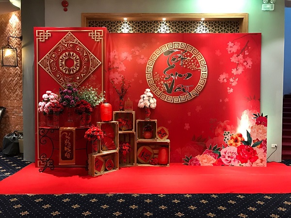 Mẫu backdrop trnag trí tết bằng bạt hiflex Mẫu backdrop trnag trí tết bằng bạt hiflex